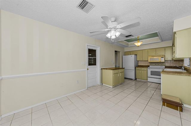 830 CAMBRIDGE COURT, Dunedin, FL 34698
