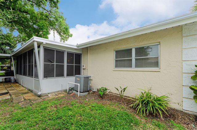 830 CAMBRIDGE COURT, Dunedin, FL 34698