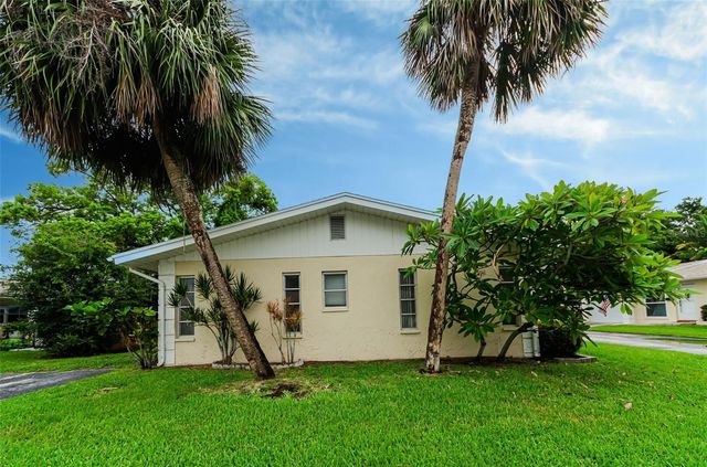 830 CAMBRIDGE COURT, Dunedin, FL 34698