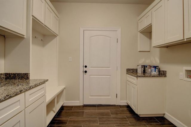 6701 Stuyvesant Ct, Corpus Christi, TX 78414