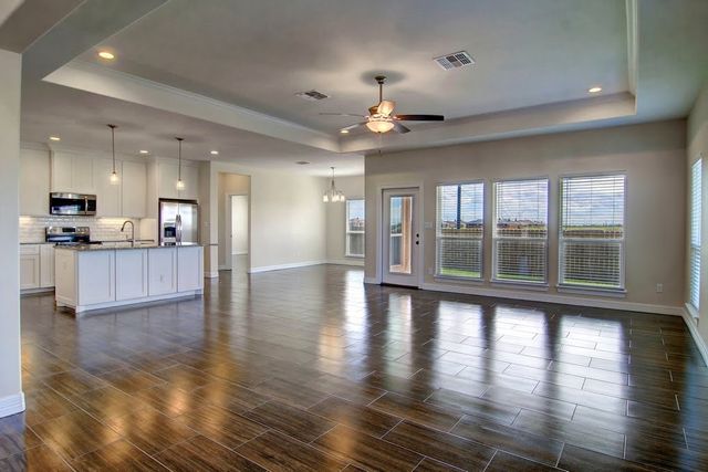 6701 Stuyvesant Ct, Corpus Christi, TX 78414