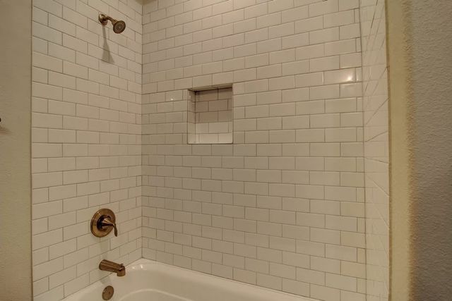 6701 Stuyvesant Ct, Corpus Christi, TX 78414