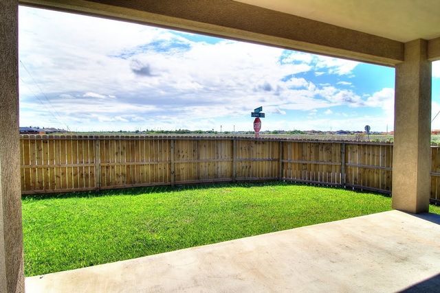 6701 Stuyvesant Ct, Corpus Christi, TX 78414