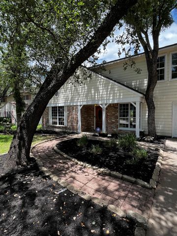 1903 Lime Rock DR, Round Rock, TX 78681