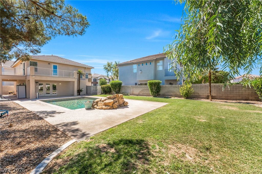 8720 Breezy Brown Avenue, Las Vegas, NV 89143 — photo 2