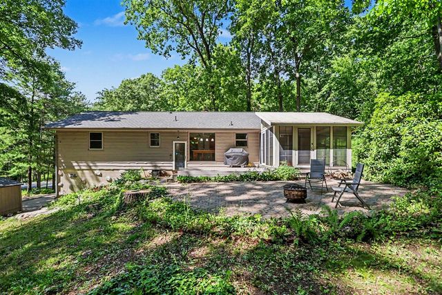 9408 E G Avenue, Galesburg, MI 49053
