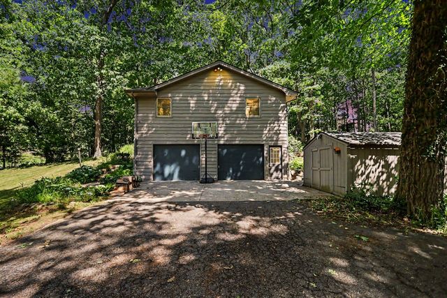 9408 E G Avenue, Galesburg, MI 49053