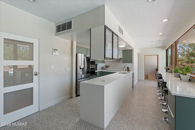1361 E Paseo Pavon, Tucson, AZ 85718