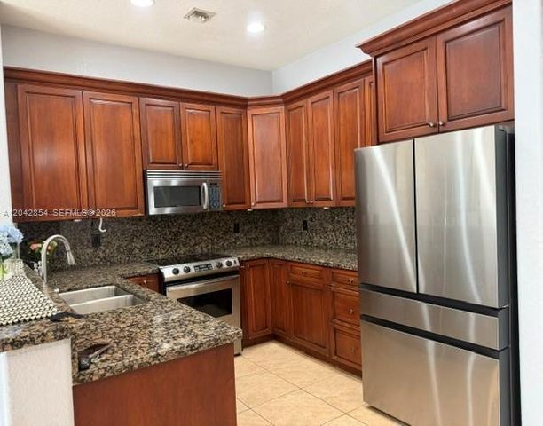 1321 NE 5th Ter, Fort Lauderdale, FL 33304