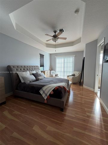 1321 NE 5th Ter, Fort Lauderdale, FL 33304