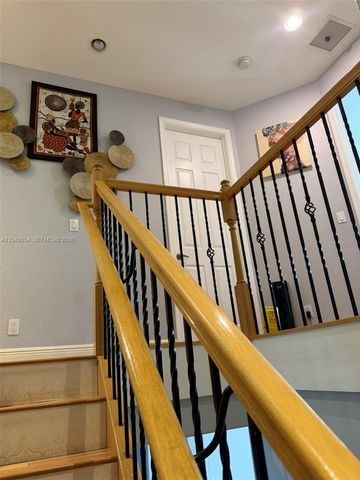 1321 NE 5th Ter, Fort Lauderdale, FL 33304