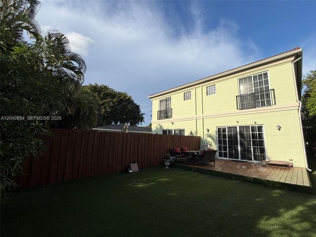 1321 NE 5th Ter, Fort Lauderdale, FL 33304