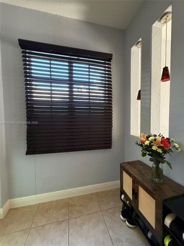 1321 NE 5th Ter, Fort Lauderdale, FL 33304