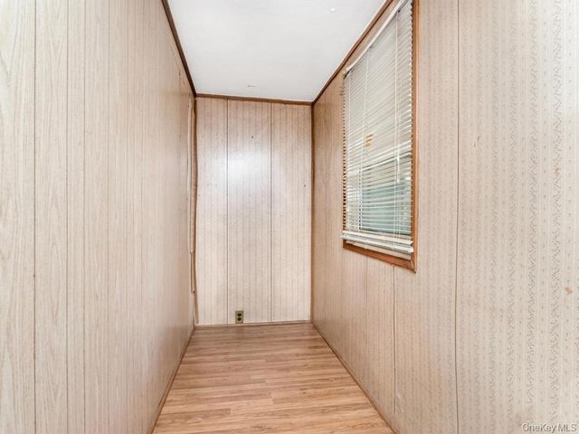 901 Harding Park, Bronx, NY 10473