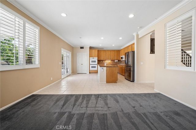 25716 Hood Way, Stevenson Ranch, CA 91381