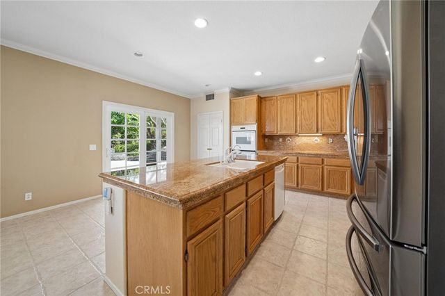 25716 Hood Way, Stevenson Ranch, CA 91381