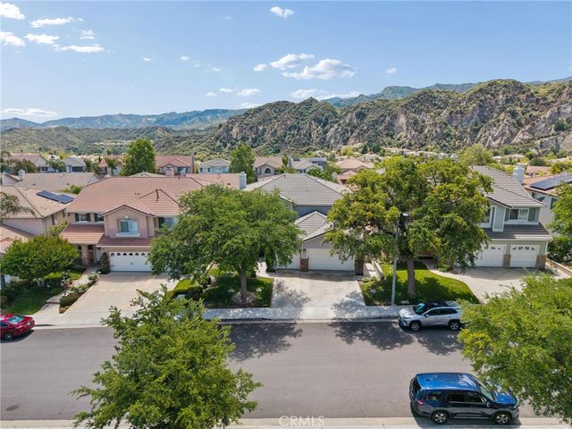 25716 Hood Way, Stevenson Ranch, CA 91381