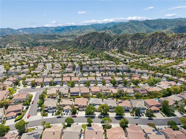 25716 Hood Way, Stevenson Ranch, CA 91381