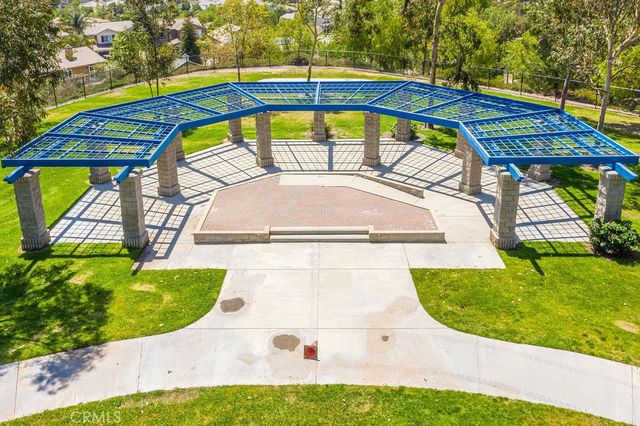 25716 Hood Way, Stevenson Ranch, CA 91381