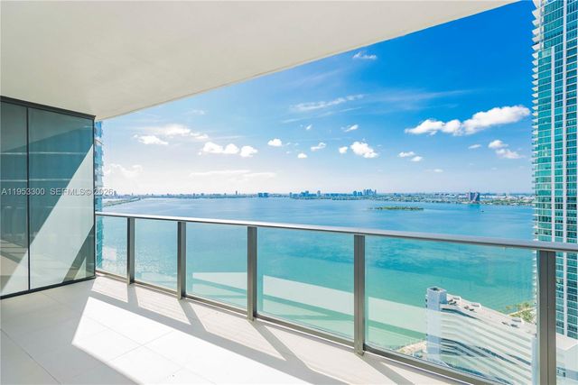 650 NE 32 St 2703, Miami, FL 33137