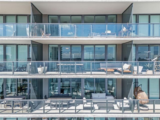 650 NE 32 St 2703, Miami, FL 33137