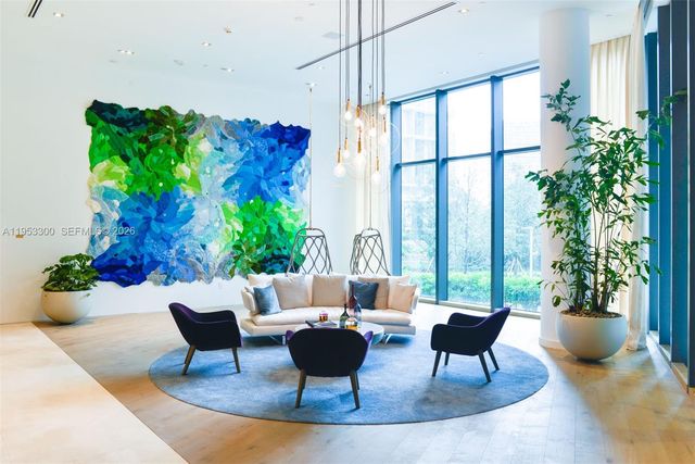 650 NE 32 St 2703, Miami, FL 33137