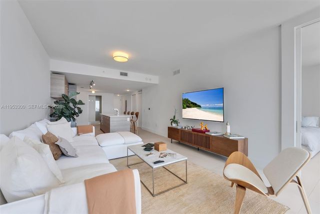 650 NE 32 St 2703, Miami, FL 33137