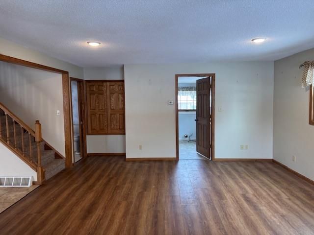 520 High Street, Arlington, IA 50606