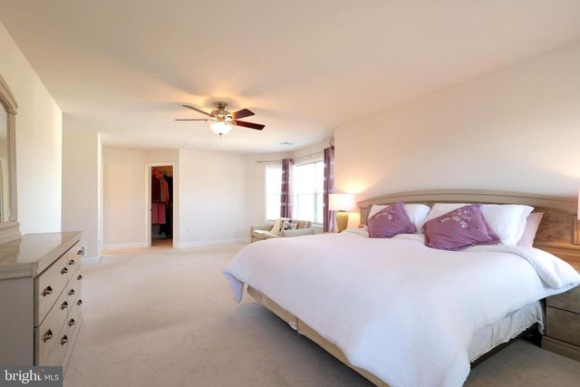 1272 BARNSTABLE LN, State College, PA 16803