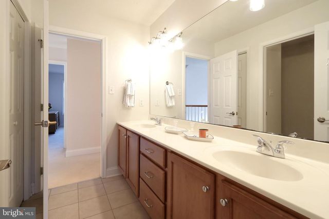 1272 BARNSTABLE LN, State College, PA 16803