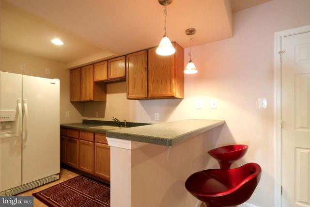 1272 BARNSTABLE LN, State College, PA 16803