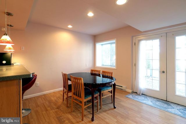 1272 BARNSTABLE LN, State College, PA 16803