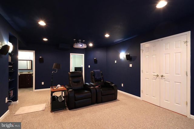 1272 BARNSTABLE LN, State College, PA 16803