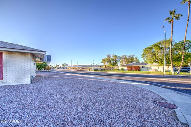 10022 W KINGSWOOD Circle, Sun City, AZ 85351