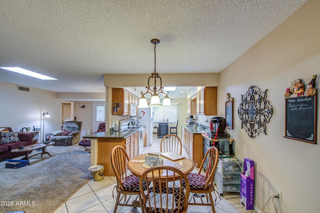 10022 W KINGSWOOD Circle, Sun City, AZ 85351