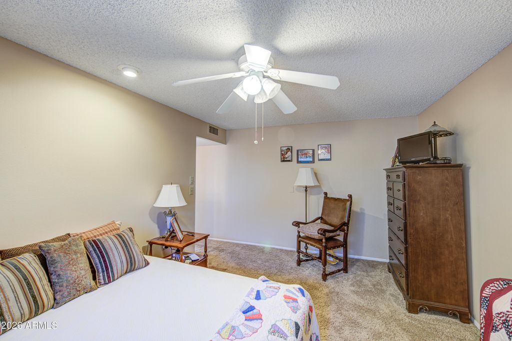 10022 W KINGSWOOD Circle, Sun City, AZ 85351 — photo 4
