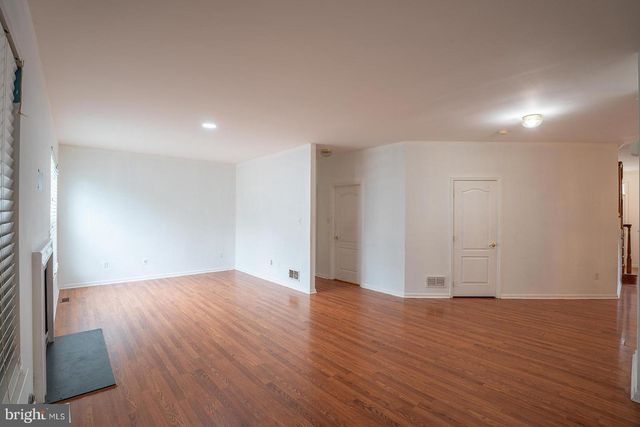 71 SENECA LN, Bordentown, NJ 08505