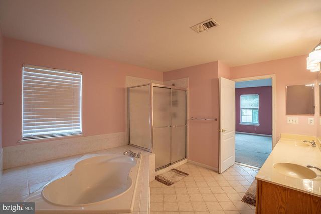 71 SENECA LN, Bordentown, NJ 08505