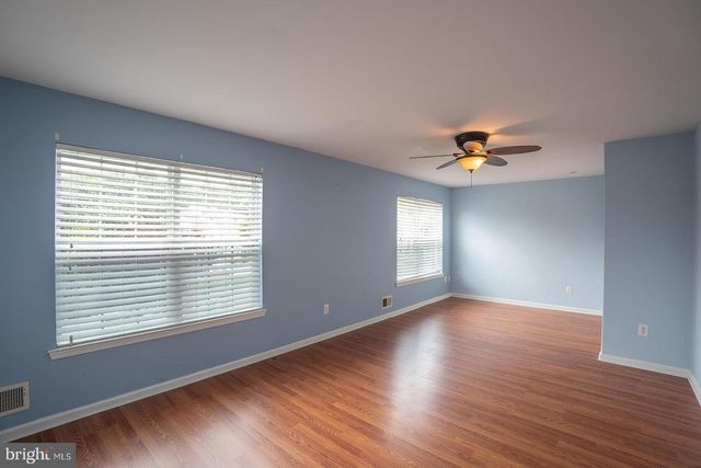71 SENECA LN, Bordentown, NJ 08505
