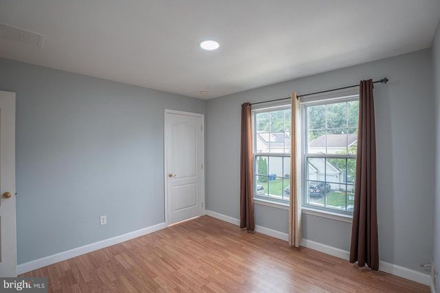 71 SENECA LN, Bordentown, NJ 08505