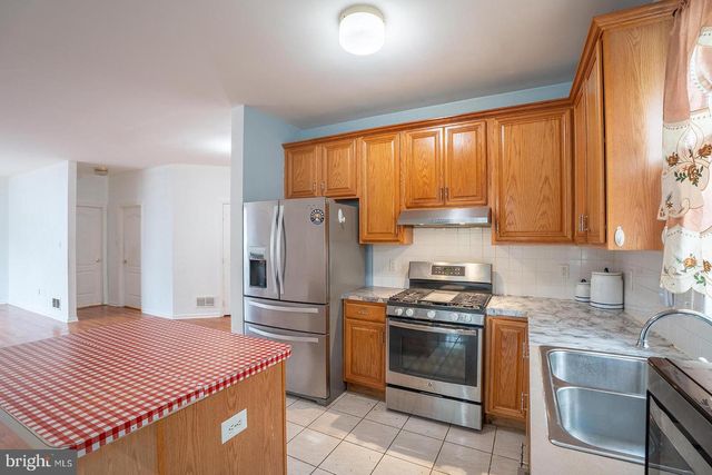71 SENECA LN, Bordentown, NJ 08505