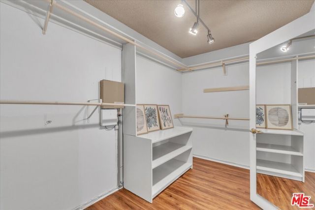 3660 Ballina Canyon Road, Encino (los Angeles), CA 91436