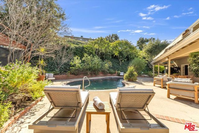 3660 Ballina Canyon Road, Encino (los Angeles), CA 91436