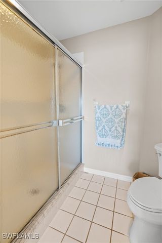 541 Windsor SQ, Naples, FL 34104