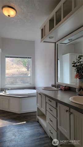 18 A Osprey Drive, Okanogan, WA 98840