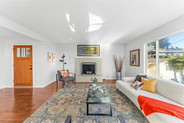 8170 Terrace Dr, El Cerrito, CA 94530