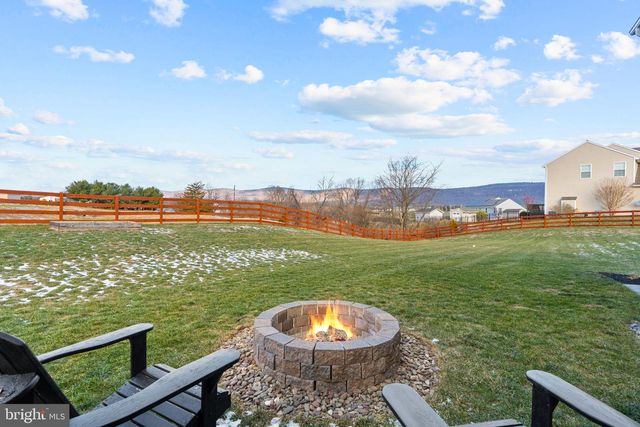 104 WHITE DEER WAY, Carlisle, PA 17013