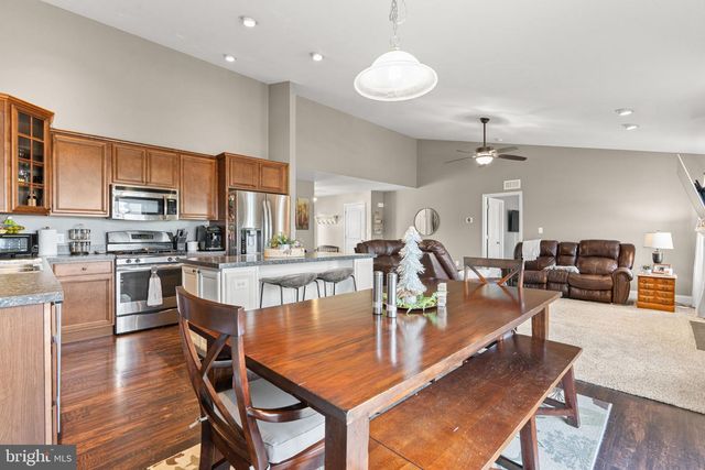 104 WHITE DEER WAY, Carlisle, PA 17013