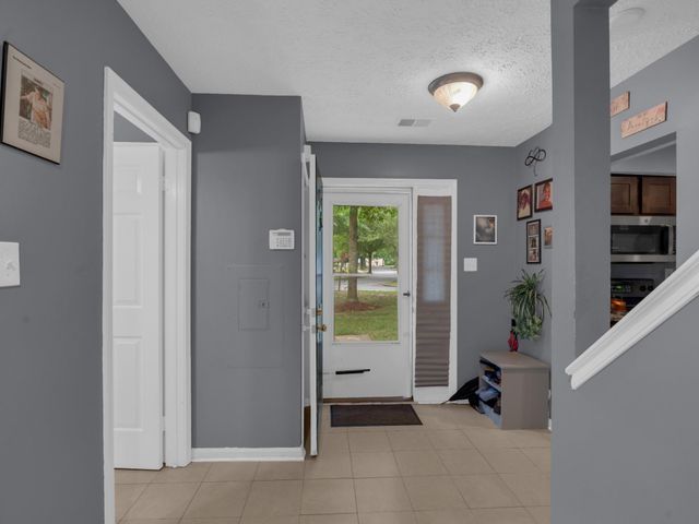 6001 SIRENIA PL, Waldorf, MD 20603