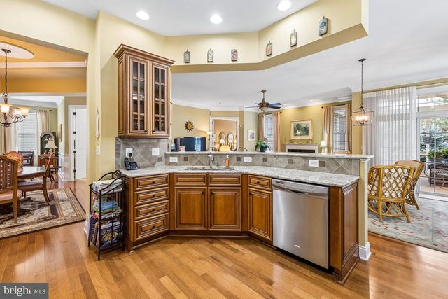 15164 FOG MOUNTAIN CIR, Haymarket, VA 20169